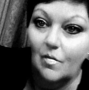 Meet your Posher, Romaine